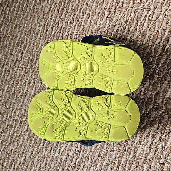 Skechers light up sandals - Picture 4 of 5